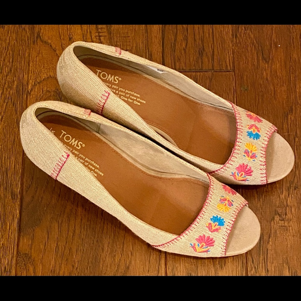 Toms Linen Wedges Embroidered Spanish Vibes Size 12